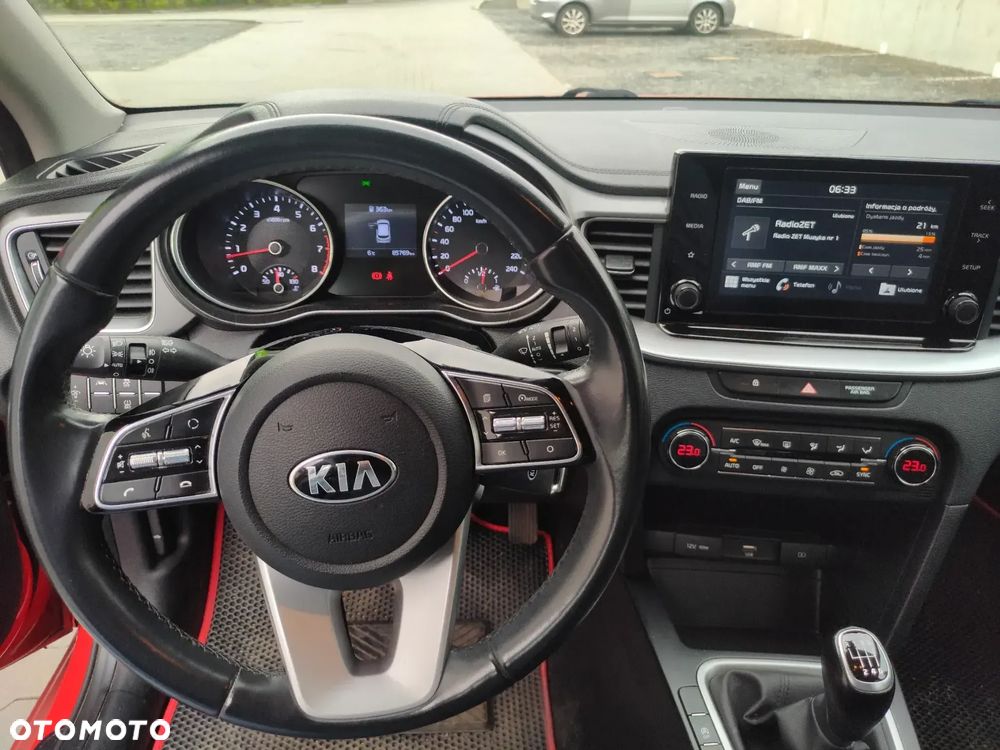 Kia Ceed 1.4 T-GDI M - 13