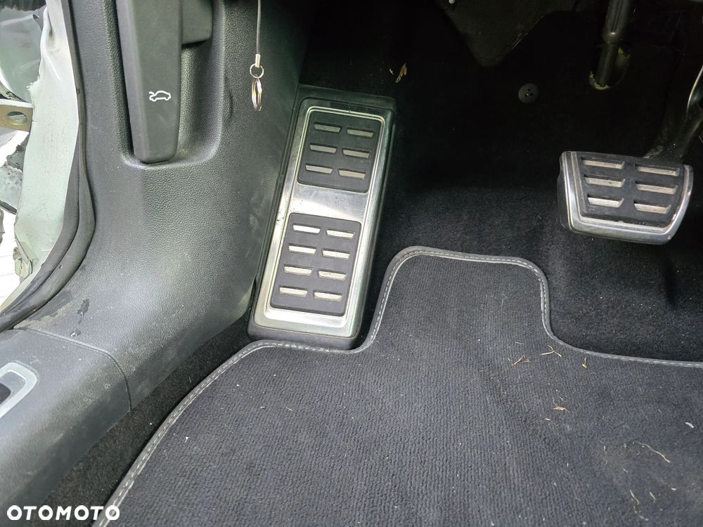 Volkswagen Tiguan 2.0 TDI R-Line Plus DSG - 14