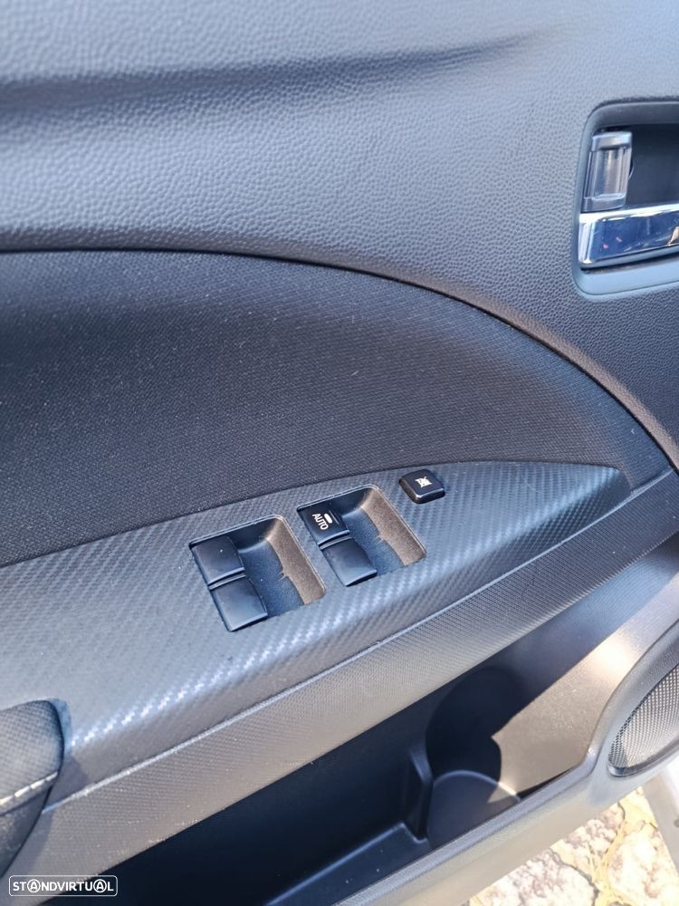 Mitsubishi Space Star 1.2 Intense Connect Edition - 21