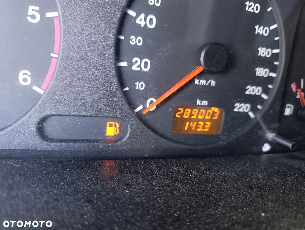 Opel Frontera - 24