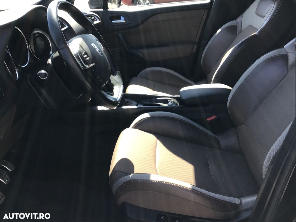 Citroën DS4 HDi 110 Chic - 9