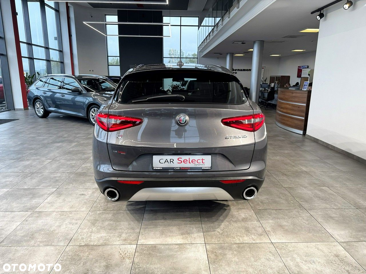 Alfa Romeo Stelvio - 8