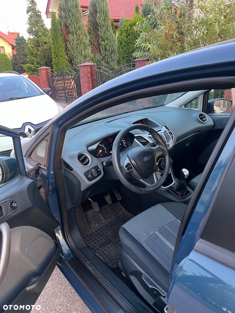 Ford Fiesta 1.25 Ambiente - 6