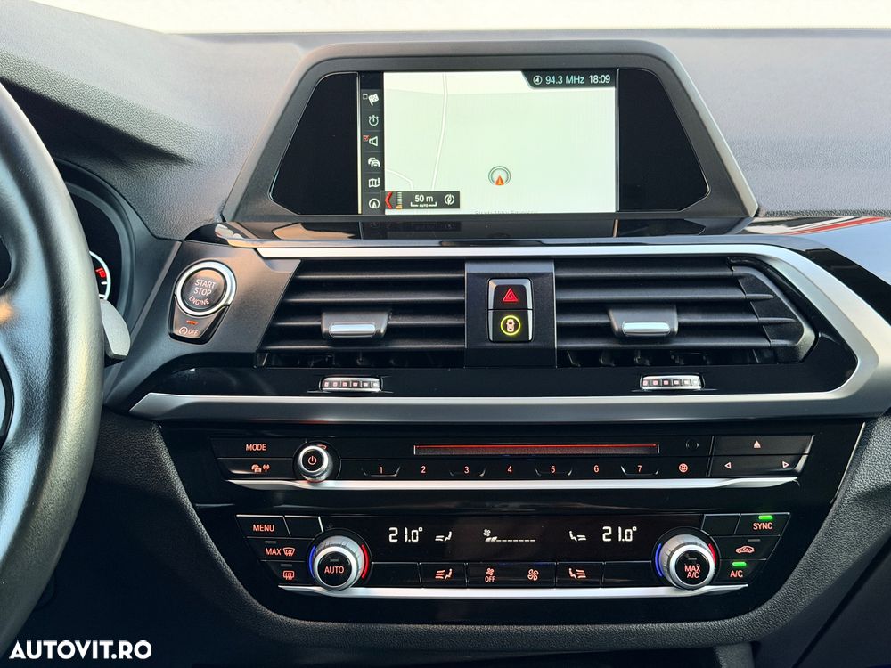 BMW X3 xDrive20d AT xLine - 24
