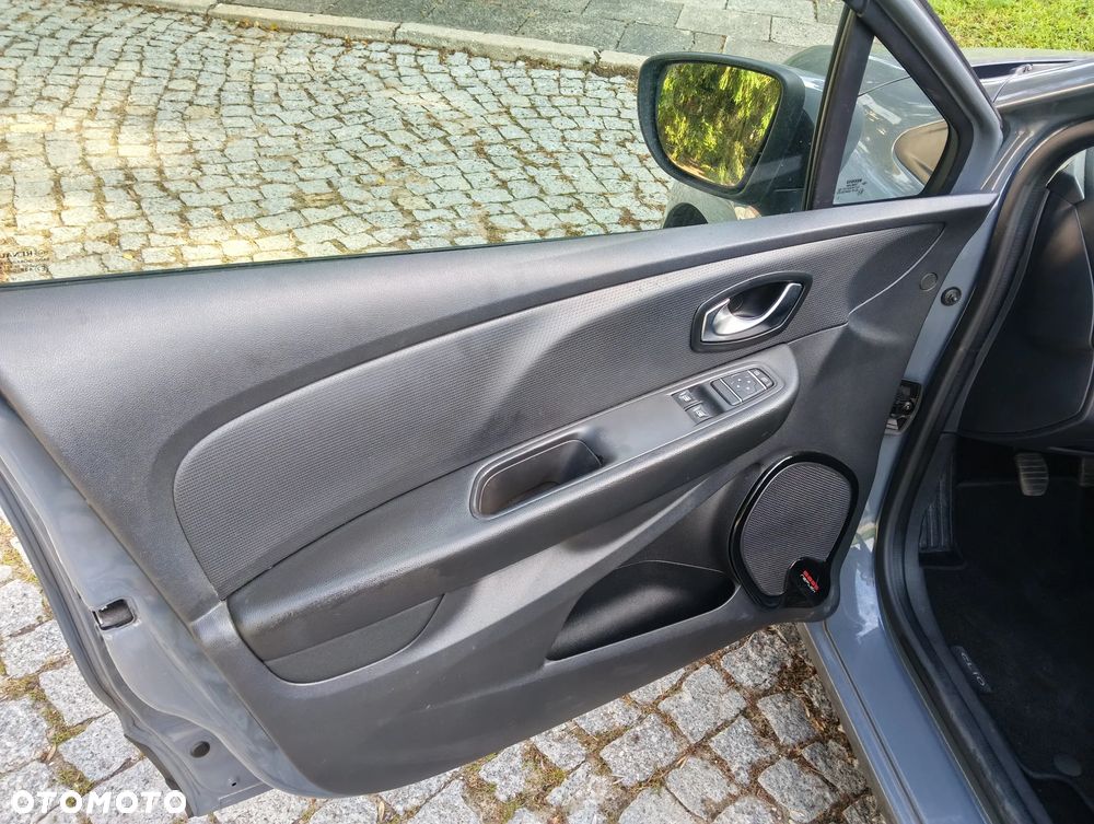 Renault Clio 1.5 dCi Energy Alize - 9