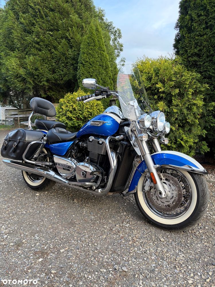 Triumph Thunderbird - 1