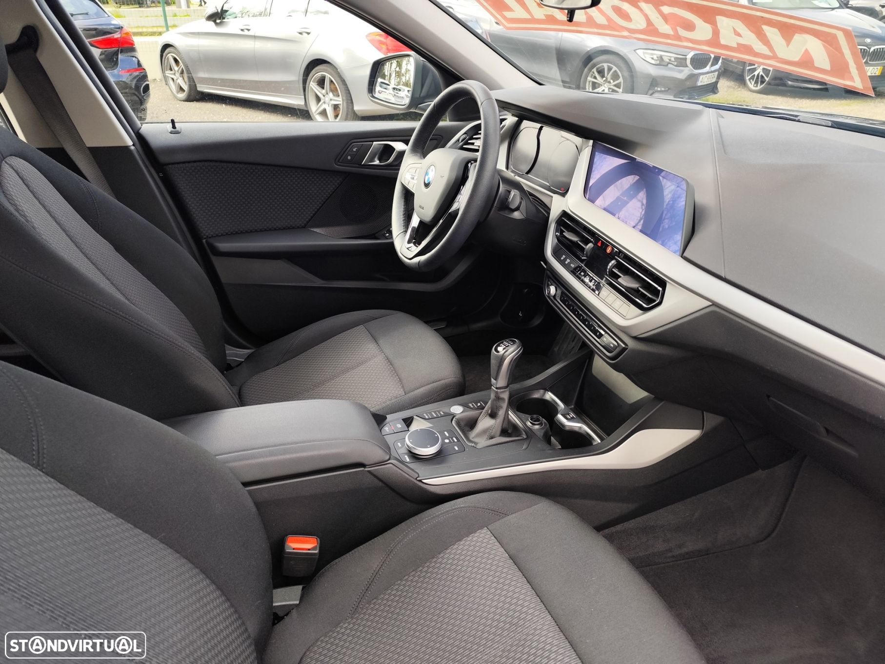 BMW 116 i Advantage - 11