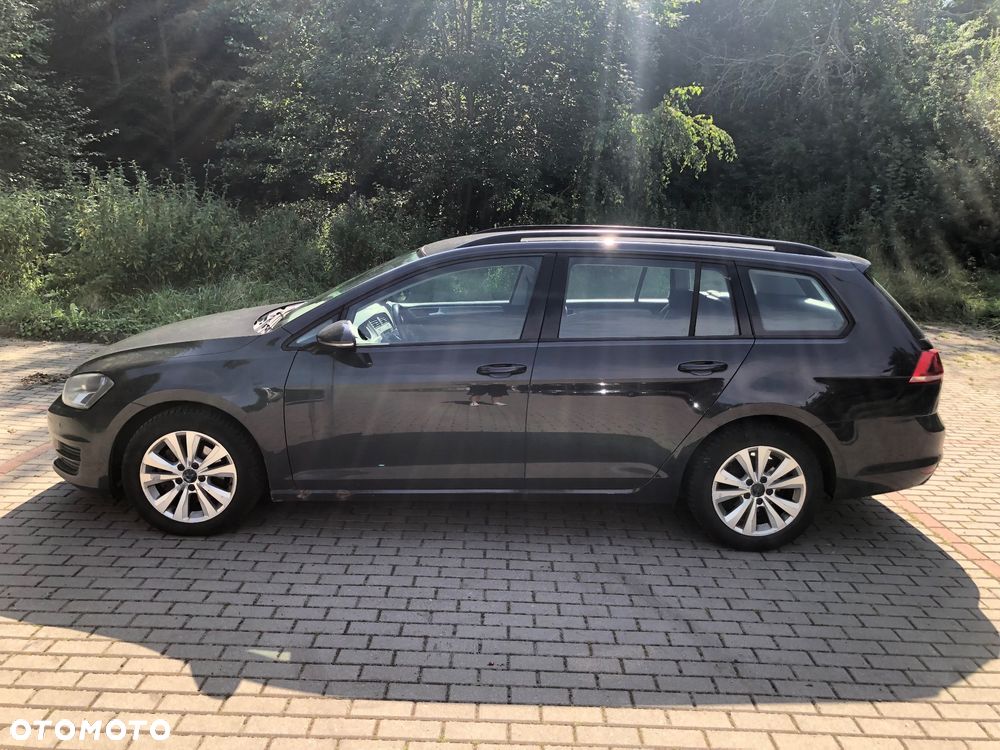Volkswagen Golf 1.6 TDI BMT Comfortline - 3