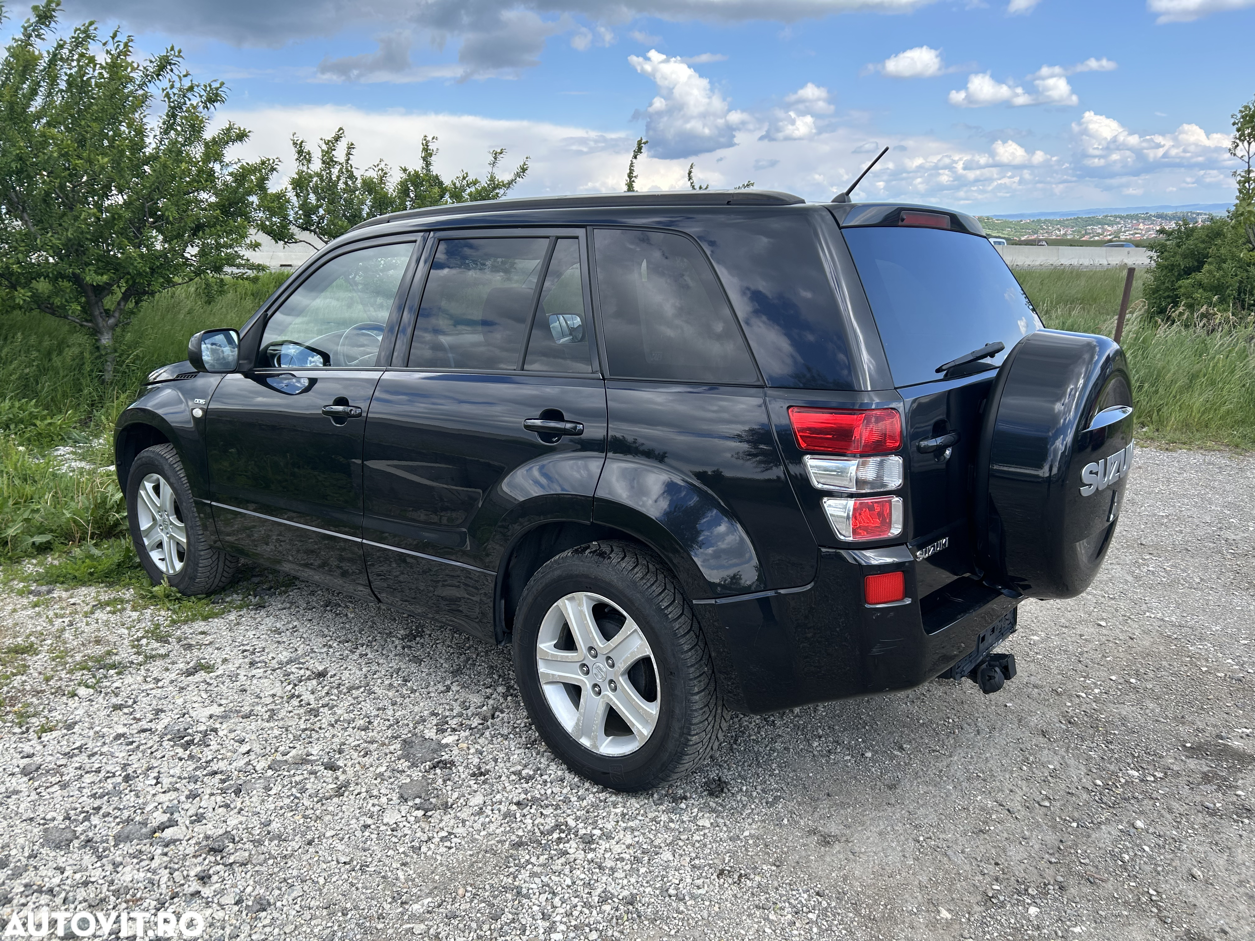 Suzuki Grand Vitara 1.9 DDiS Comfort DPF - 8