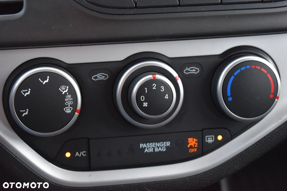 Kia Picanto 1.2 L - 23