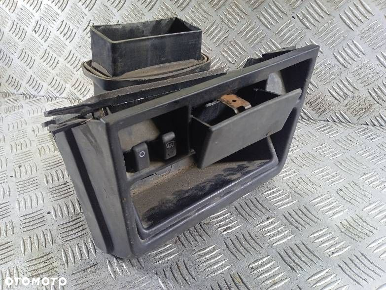 TUNEL NAWIEWU ŚRODKOWY MIESZALNIK  FIAT 126P - 3