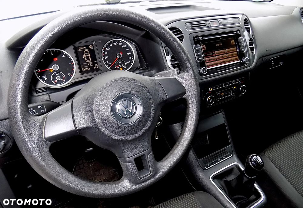 Volkswagen Tiguan - 17