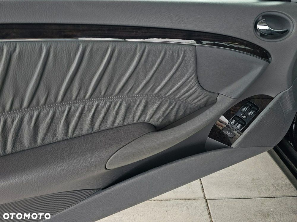 Mercedes-Benz CLK - 18