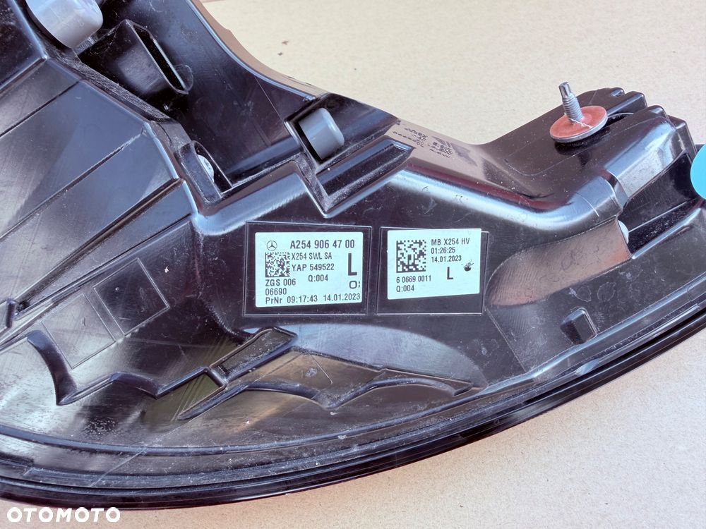 LAMPA TYLNA TYŁ LEWA MERCEDES GLC A254 A2549064700 - 3