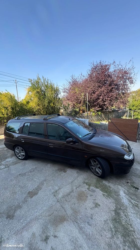 Renault Mégane Break 1.4 16V Authentique - 7