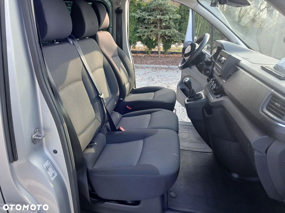 Renault Trafic 2.0 L2H1 HD Extra (bryg.) - 19