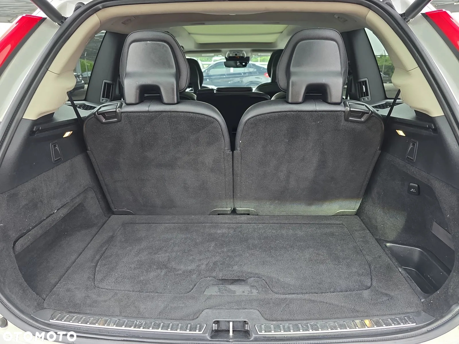 Volvo XC 90 T6 AWD Momentum - 16