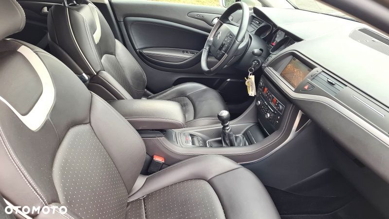 Citroën C5 2.2 HDi Exclusive - 20
