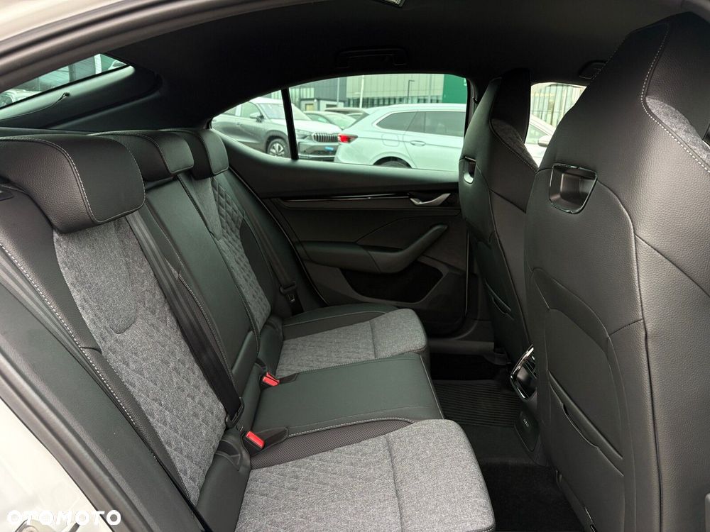Skoda Octavia - 36