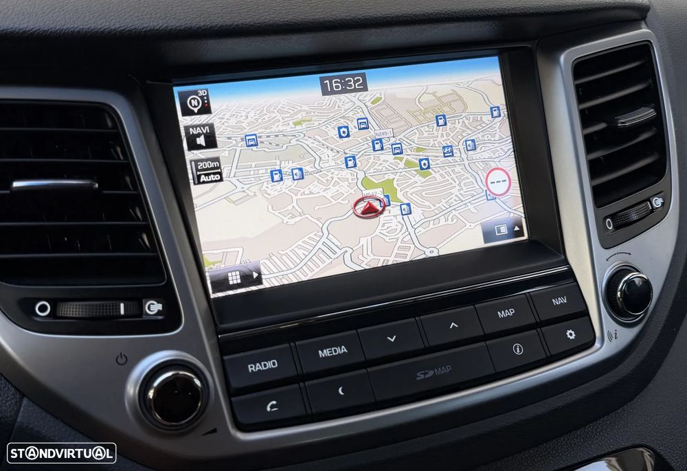 Hyundai Tucson 1.7 CRDi Premium DCT - 31