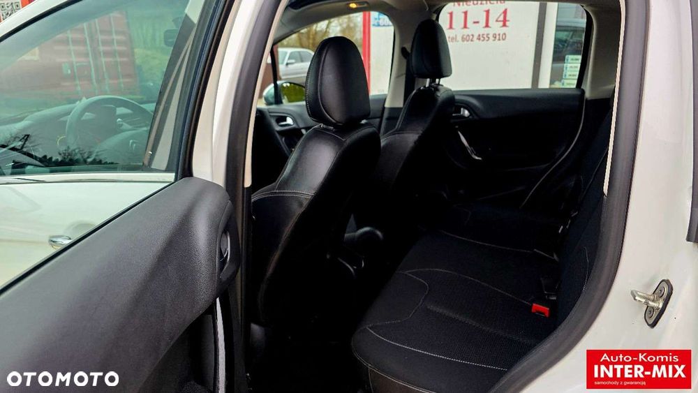 Citroën C3 1.2 PureTech Exclusive - 28