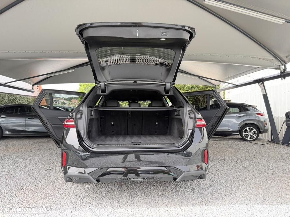 BMW 530 e Pack Desportivo M - 43