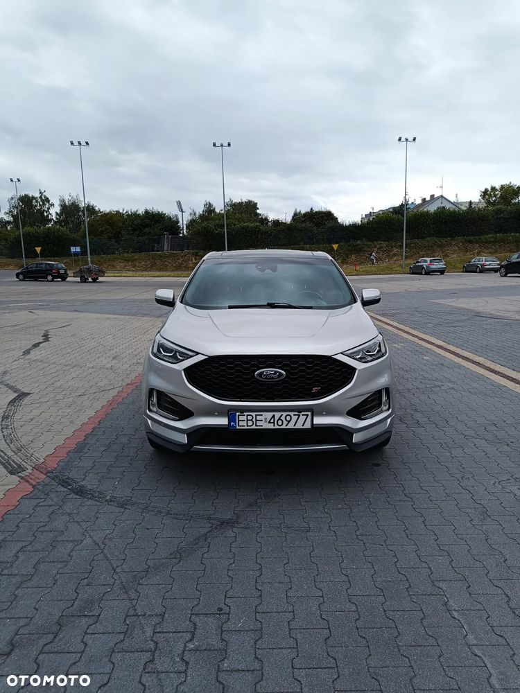 Ford Edge - 2