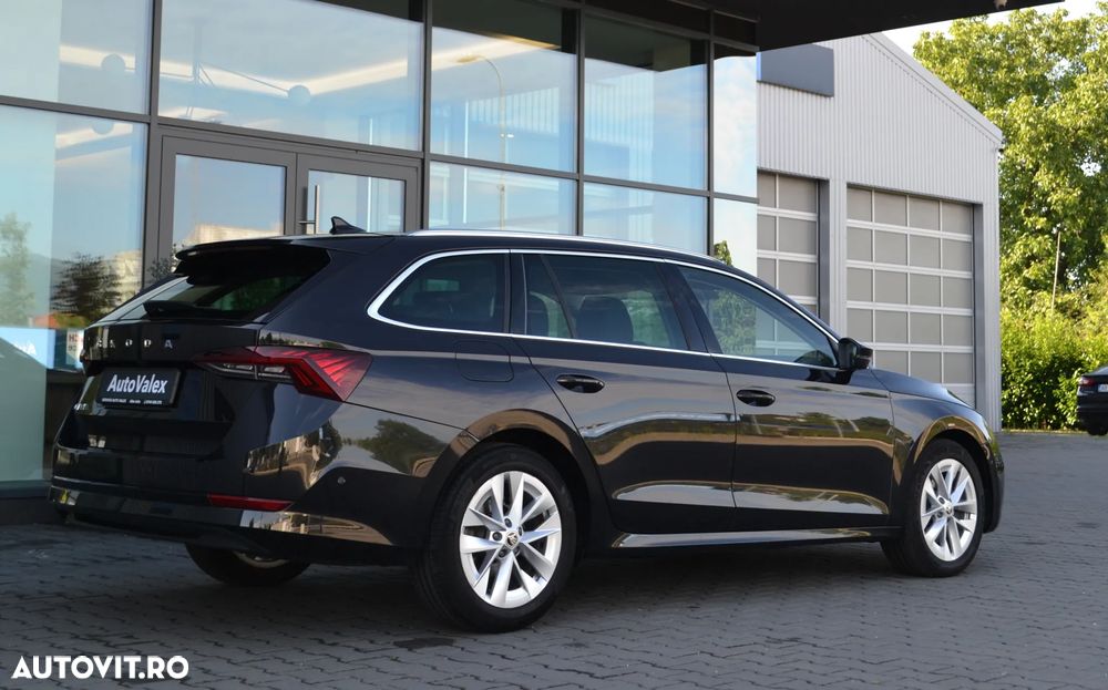 SKODA Octavia 2021 — imagine 4