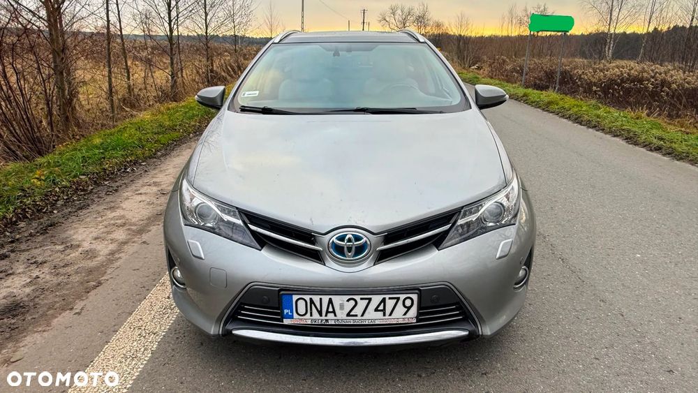 Toyota Auris - 2