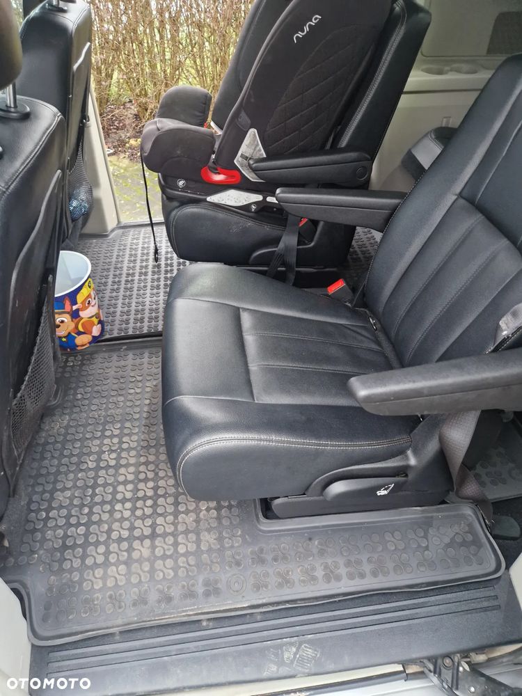 Chrysler Town & Country 3.6 Touring - 6