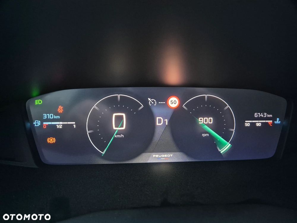 Peugeot 2008 PureTech 130 EAT8 Allure - 11