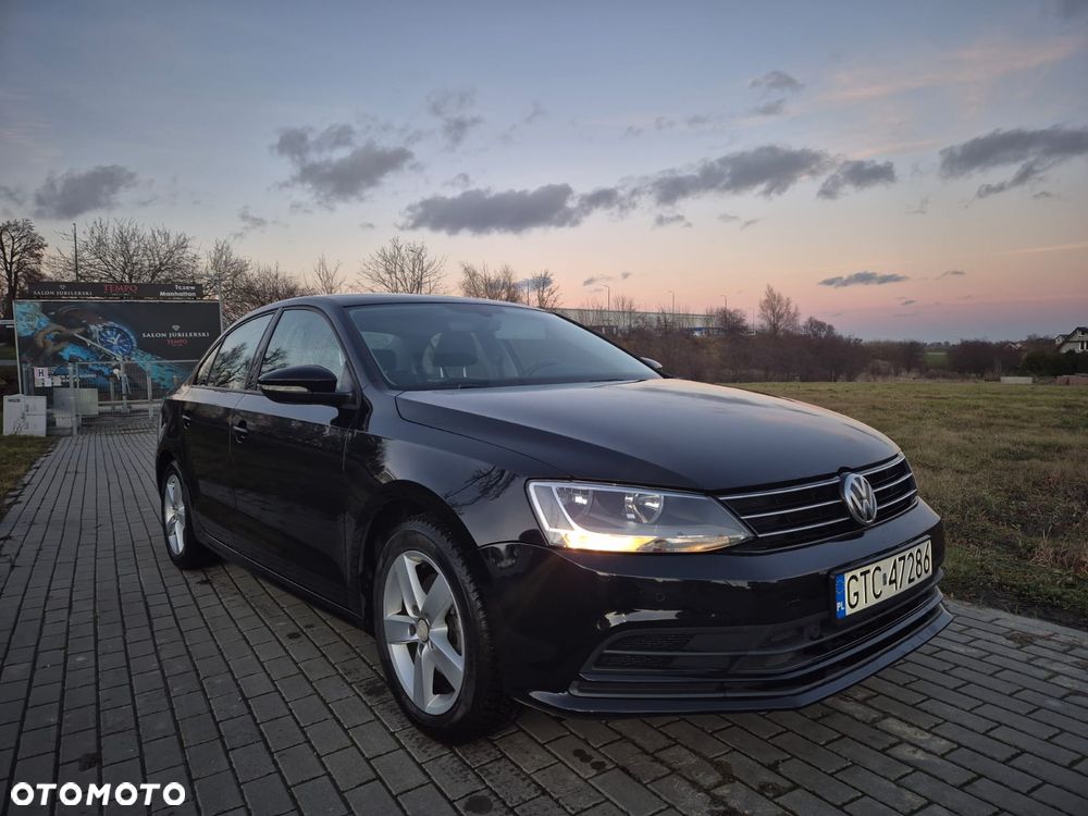 Volkswagen Jetta - 10