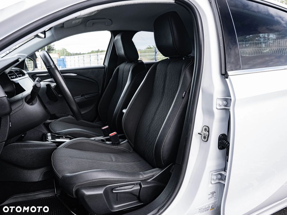 Opel Corsa 1.2 Elegance S&S - 21