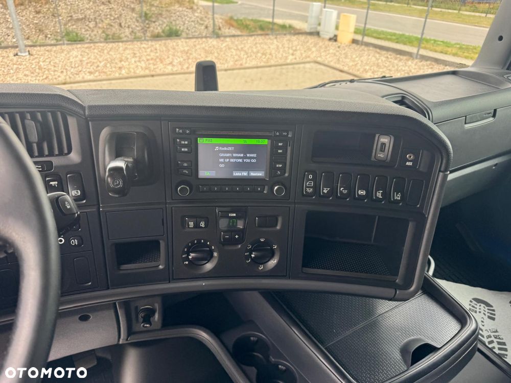 Scania R450/ MEGA LOWDECK/ 2016r/ ZAWIESZENIE FULL PODUSZKA/ RUCHOMME SIODŁO/FULL LEDY/BOGATA WERSJA - 11