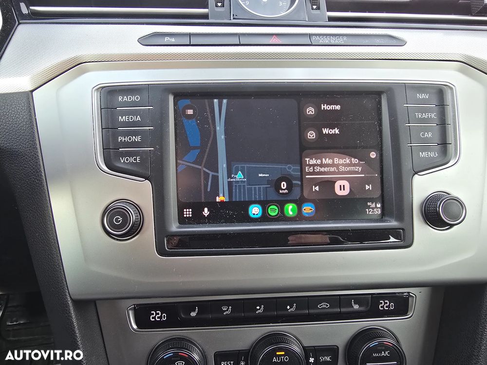 Volkswagen Passat 2.0 TDI SCR BlueMotion Comfortline - 10