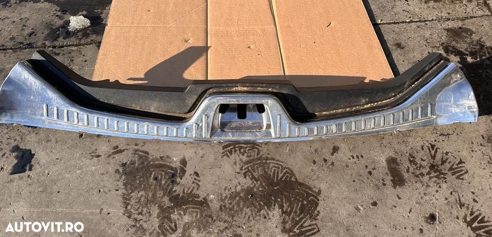 Ornament crom portbagaj Volvo V60 31307738 - 1