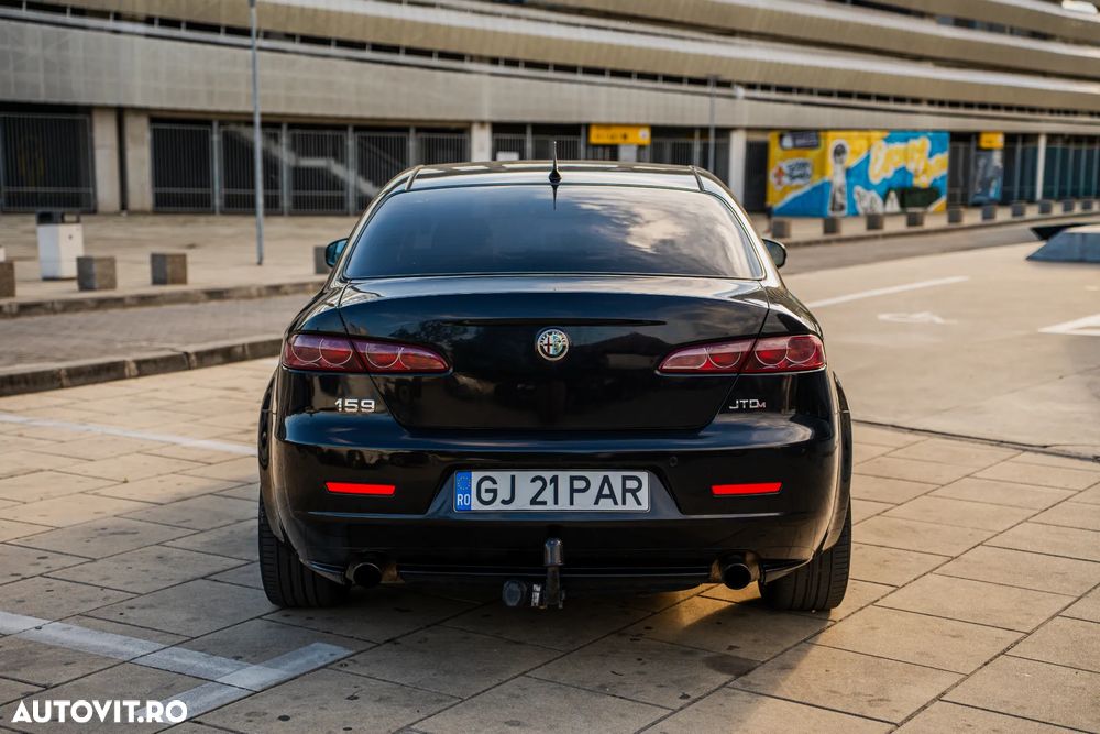 Alfa Romeo 159 2.0 Multijet 16v Distinctive - 6