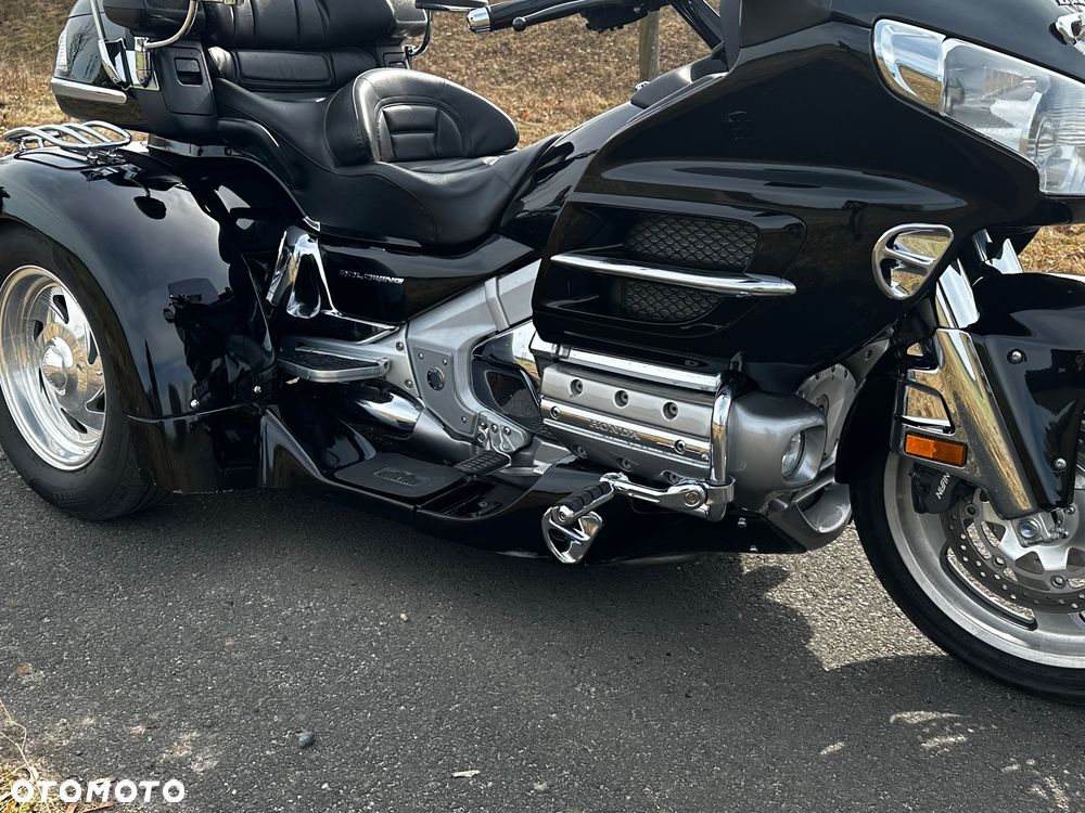 Honda GL - 9