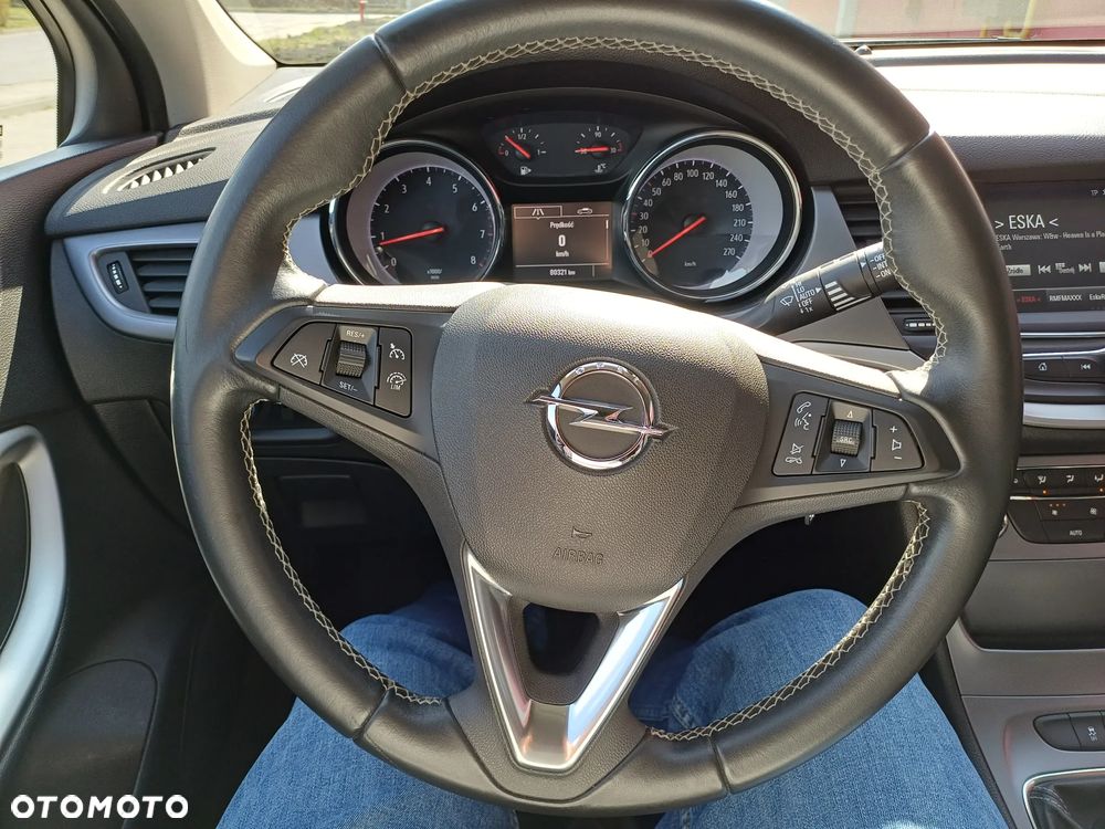 Opel Astra 1.4 T Enjoy - 19