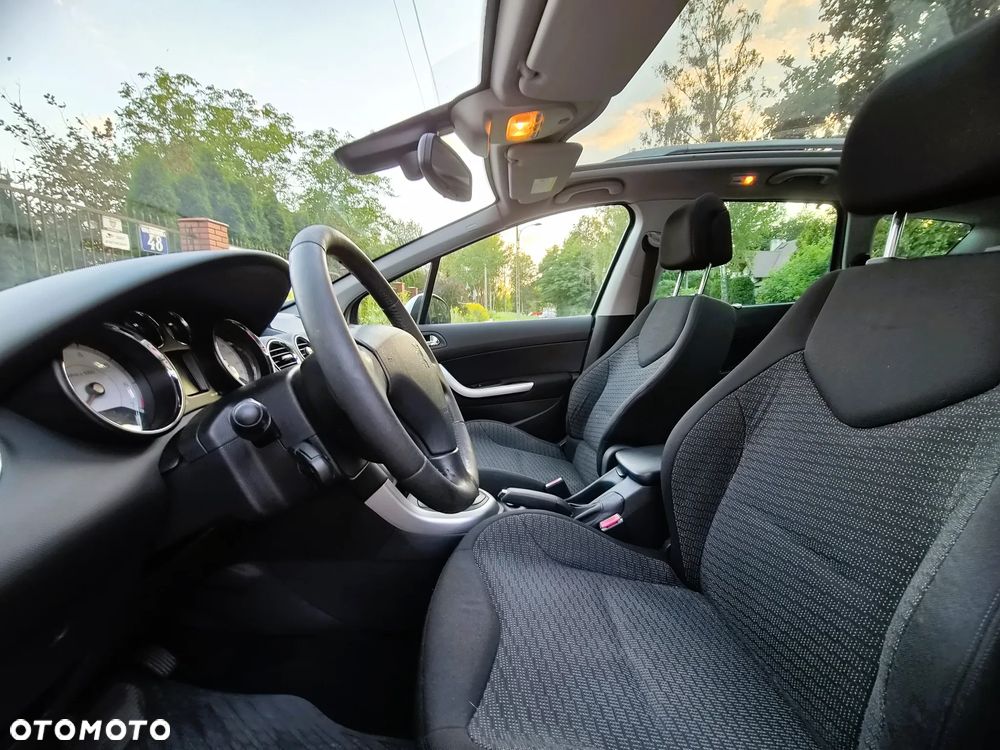 Peugeot 308 - 9