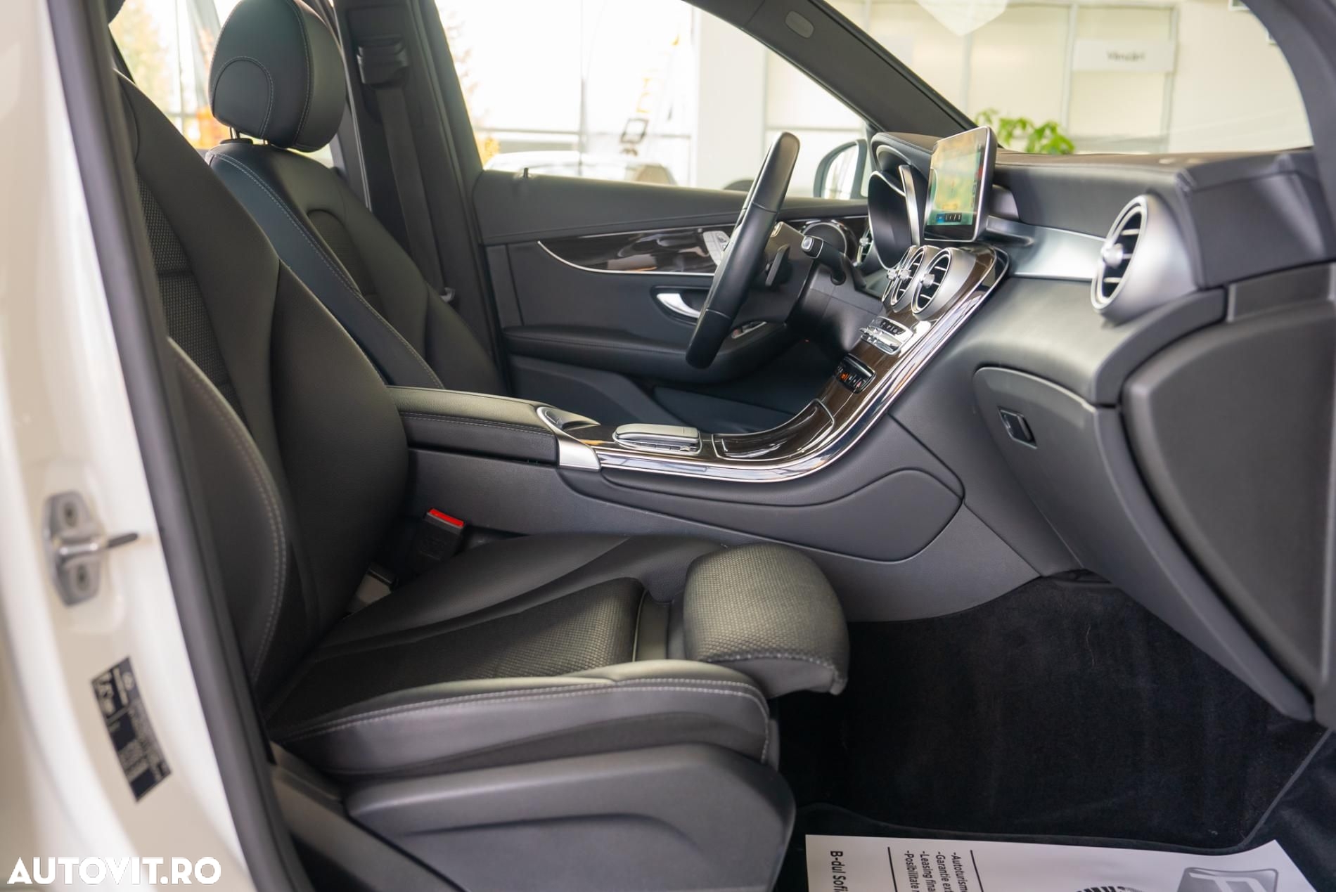 Mercedes-Benz GLC 300 de 4Matic 9G-TRONIC - 20