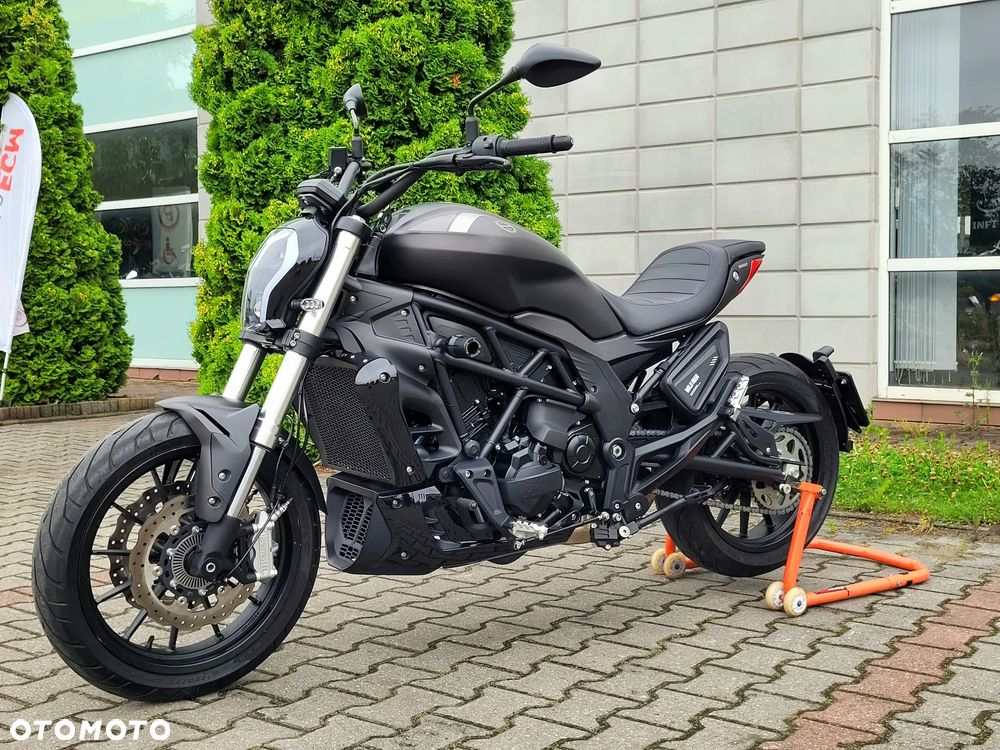 Benelli 502 C - 1