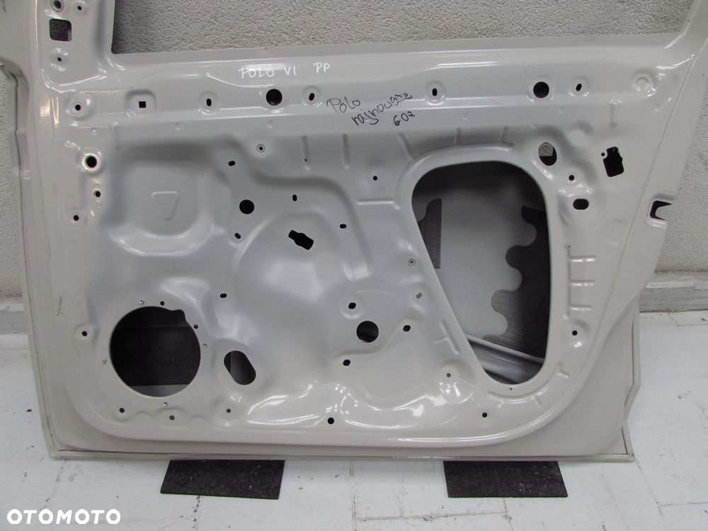 VW POLO VI 2G4 17- DRZWI PRZOD PRAWE PRZEDNIE - 9