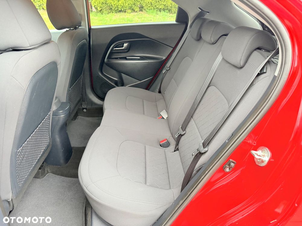 Kia Rio - 20