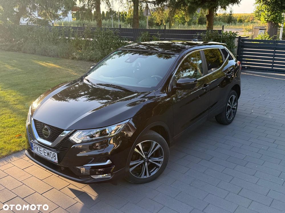 Nissan Qashqai 1.7 dCi Xtronic ALL-MODE 4x4i TEKNA - 3