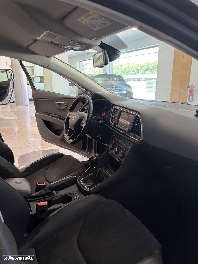SEAT Leon 1.6 TDI S&S Style - 13
