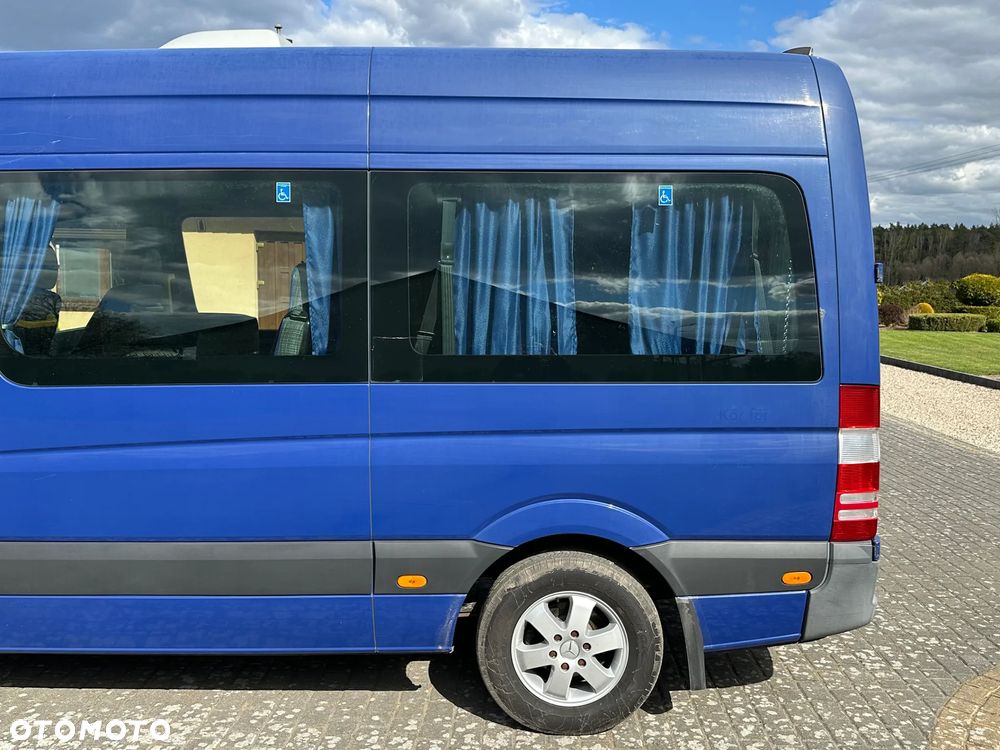 Mercedes-Benz Sprinter - 14