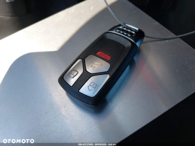 Audi Q5 45 TFSI quattro S tronic S line business - 8
