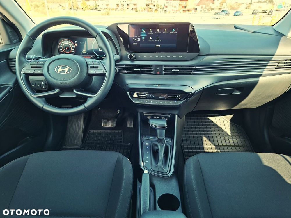 Hyundai i20 - 17