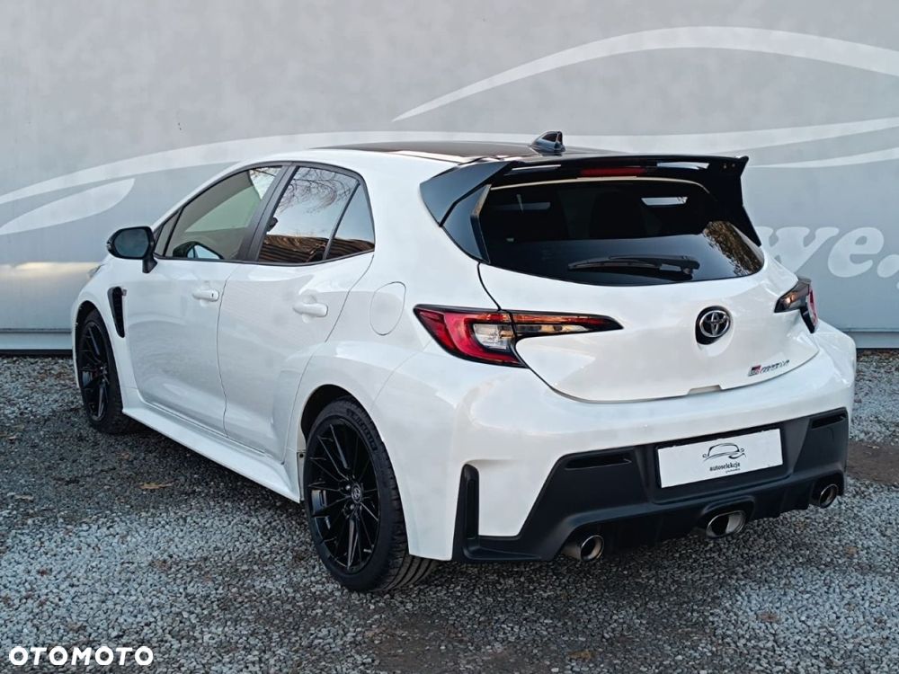 Toyota GR Corolla - 16